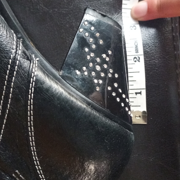 Dingo Rhinestone Low Rise Cowboy Boots - Picture 11 of 14